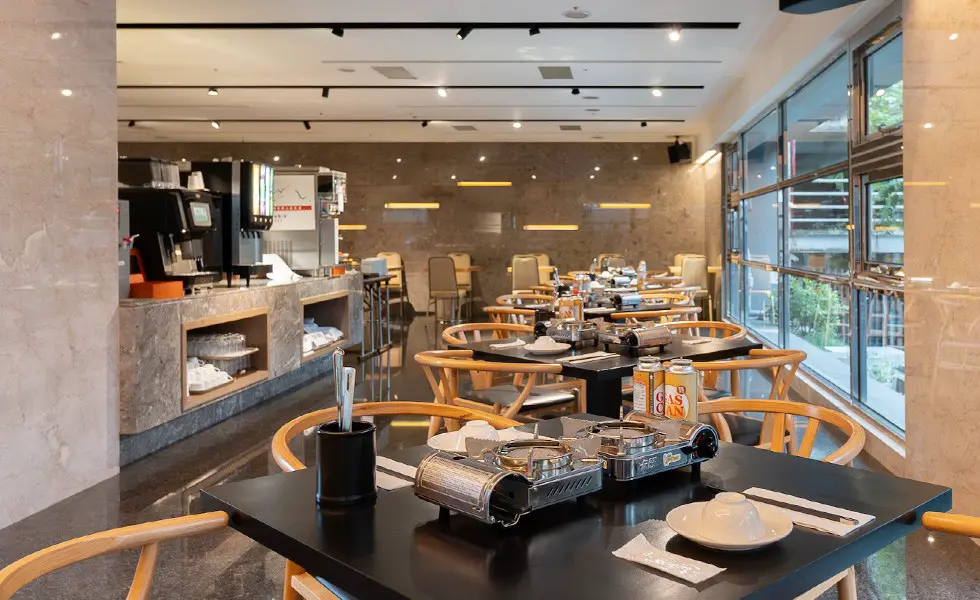 礁溪麒麟酒店勇奪「優級」與「高齡友善餐廳」雙重認證